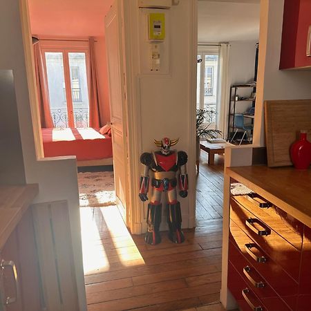 Quiet Apartment Hill Of Montmartre パリ エクステリア 写真