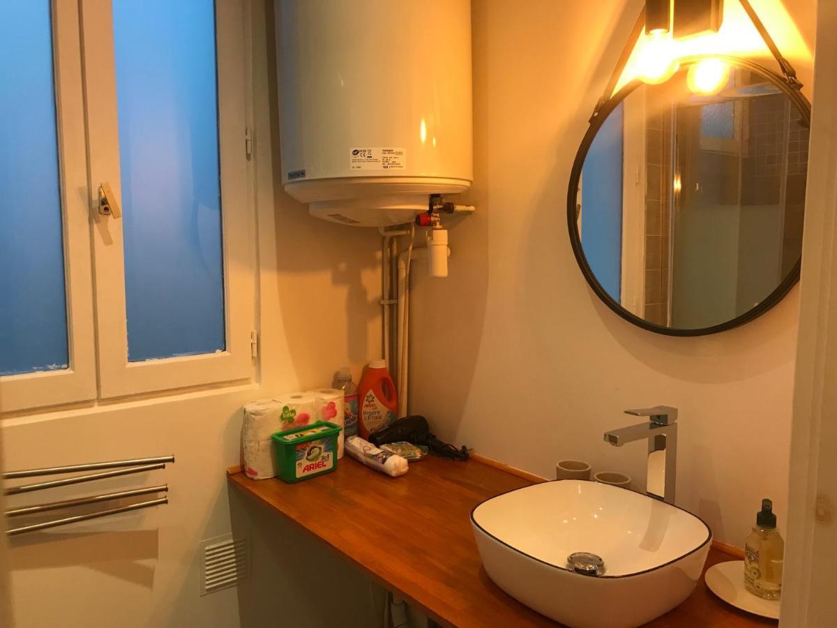 Quiet Apartment Hill Of Montmartre パリ エクステリア 写真